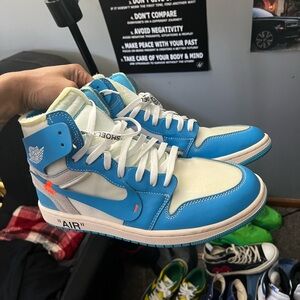 Jordan 1 Off White - Retro UNC